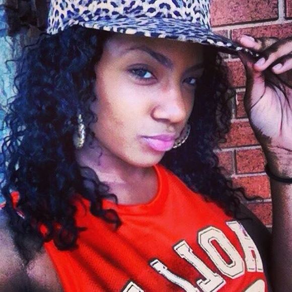 Meet your Posher, Brandy - Picture 1 of 1